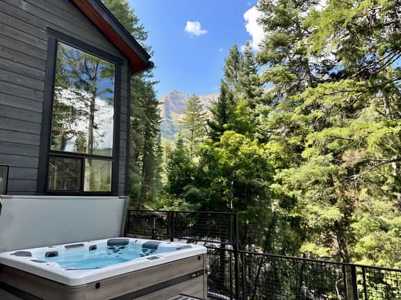 Mountain Modern