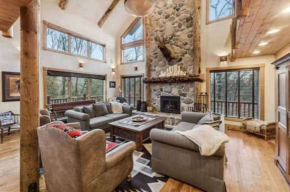 Escape Lodge
