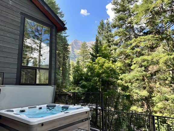 Mountain Modern